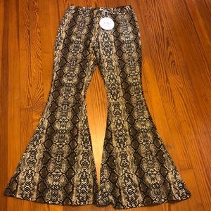 Snakeskin jagging like flare pants